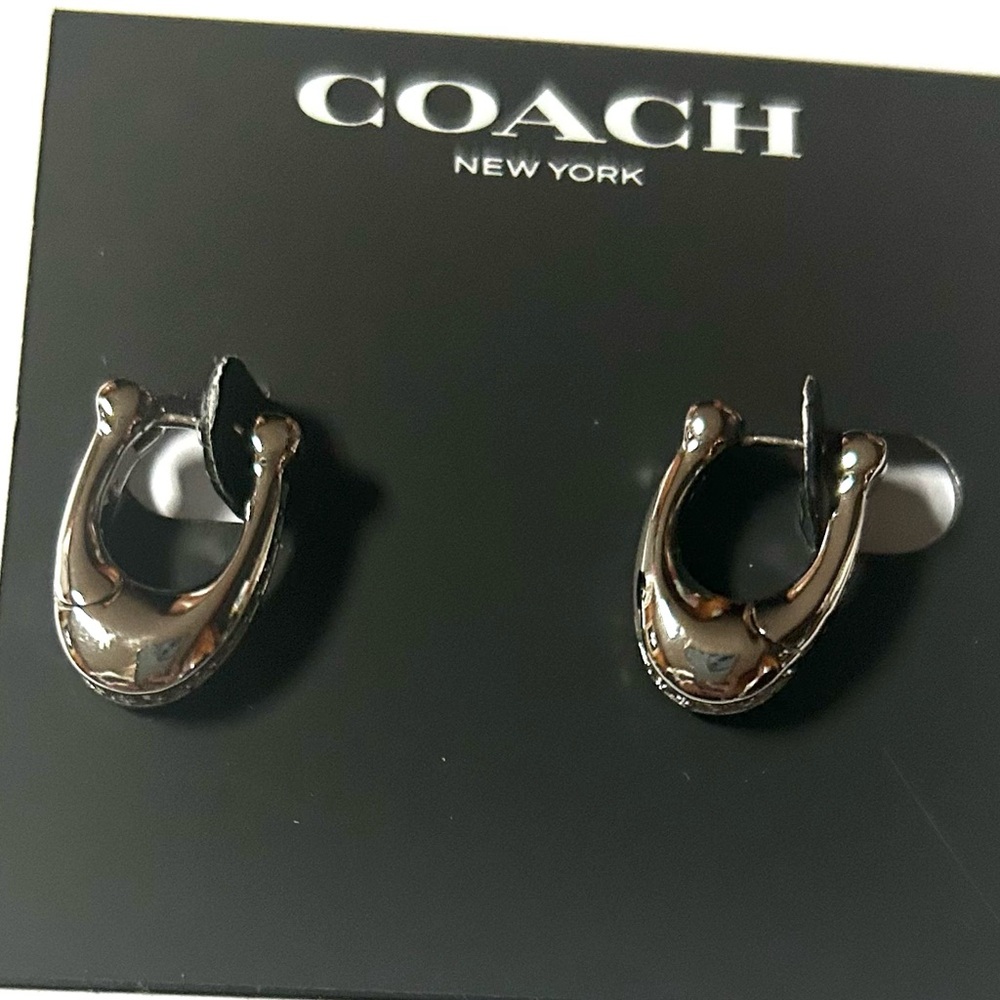 Authentic Coach C Huggie Earrings Silver NWT - Picture 5 of 5
